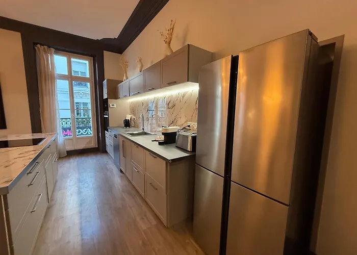 Apartment Marguerite - Haussmannien Chic Hyper Centre